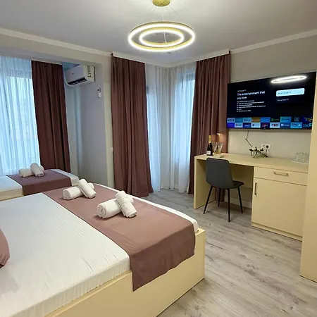 Mavcity Boutique Гостевой дом Констанца