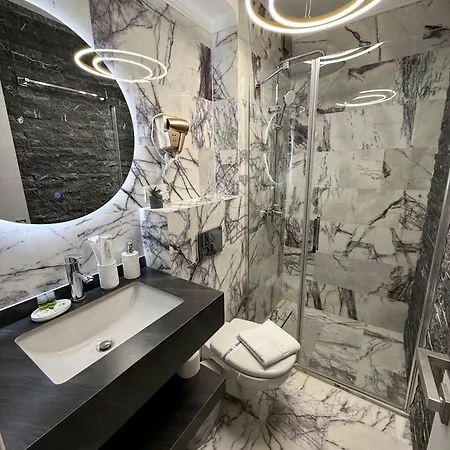 Mavcity Boutique Guest house 3*