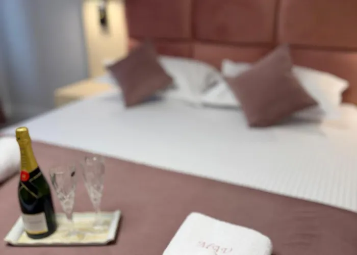 Гостевой дом Mavcity Boutique 3*