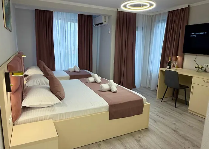 Mavcity Boutique Гостевой дом Констанца